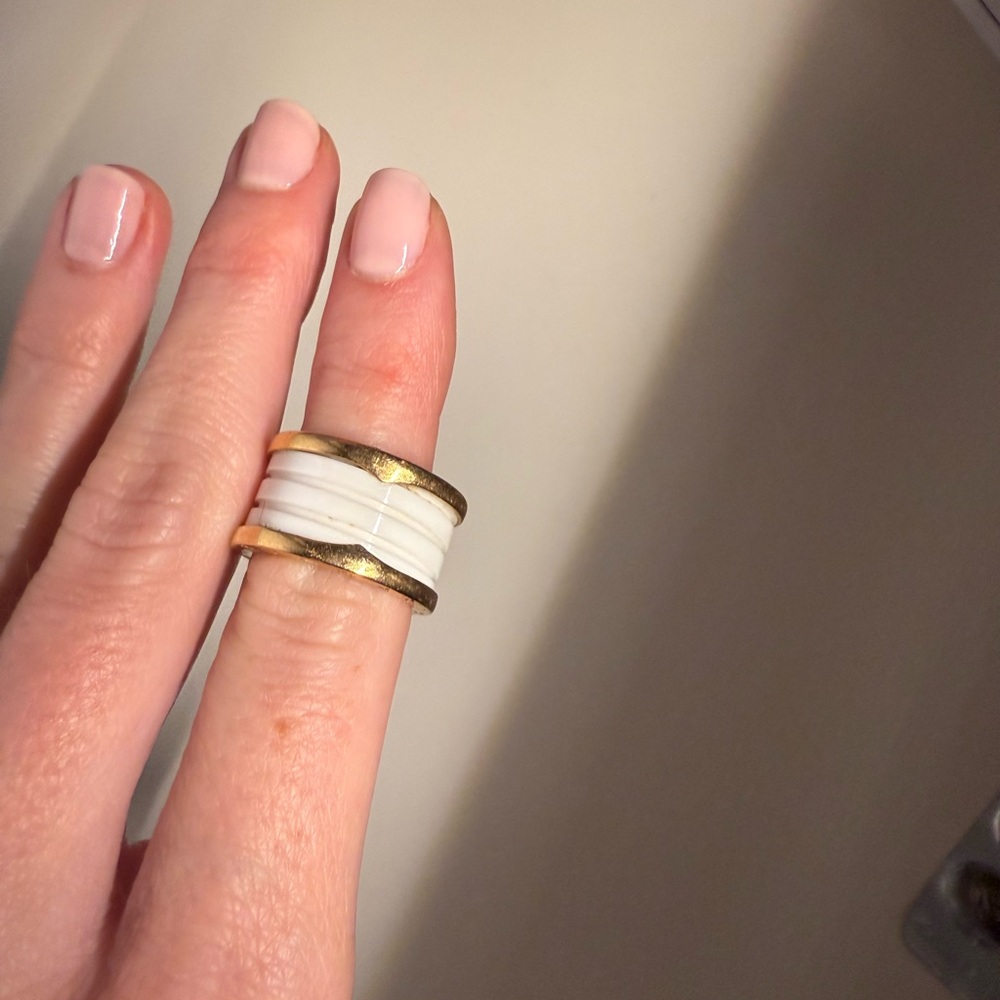 Bvlgari Elegant Gold and White Ring